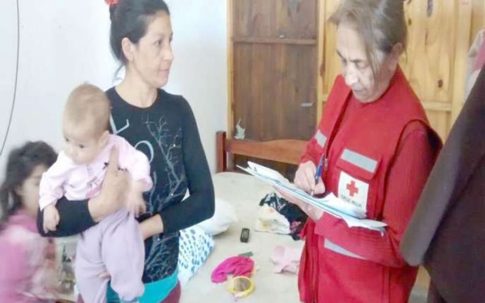 La Cruz Roja recorri� los centros de evacuados