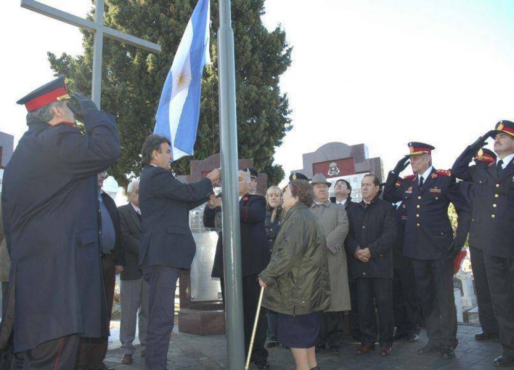 Peatonal Rivadavia: La Comuna sali� al cruce de las cr�ticas de los bomberos