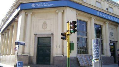 Aseguran que fue �masivo� el acatamiento al paro bancario	
