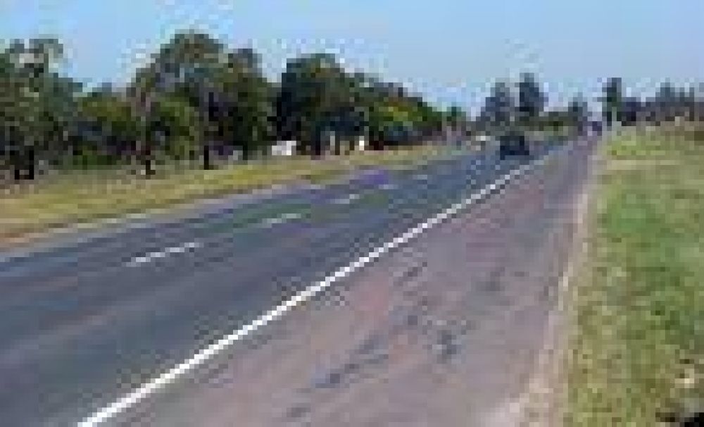 Vecinos piden instalar badenes sobre la ruta 11 entre Tres Mar�as y Villa del Carmen
