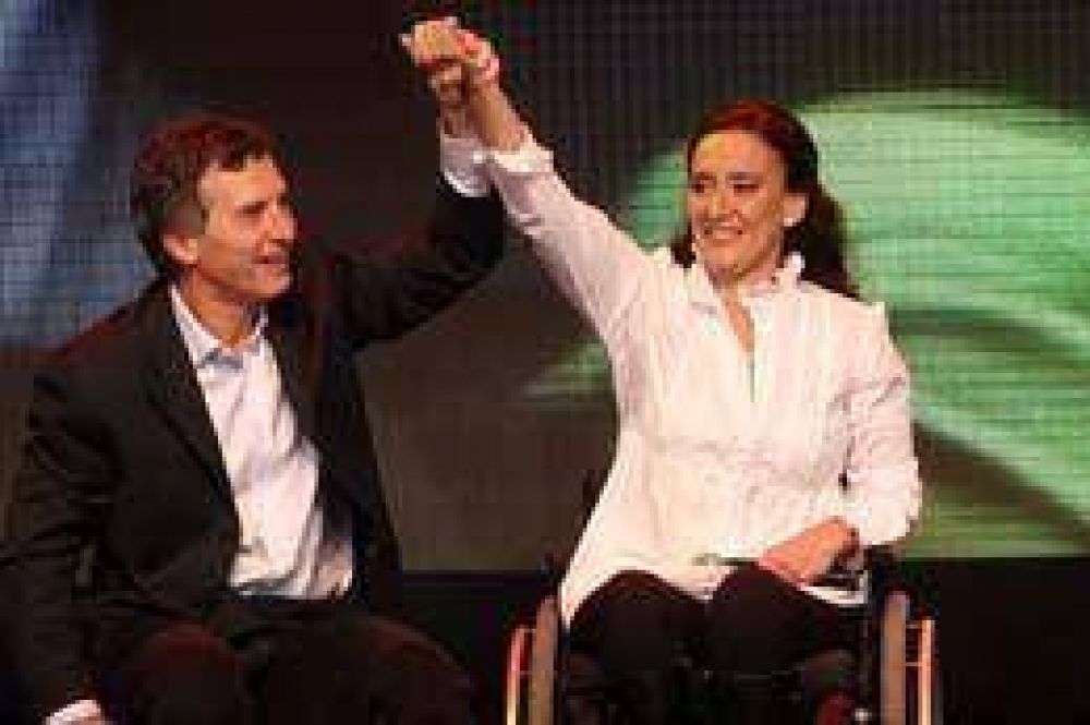 Capital: gan� c�moda Michetti y Pino sorprendi� como segundo