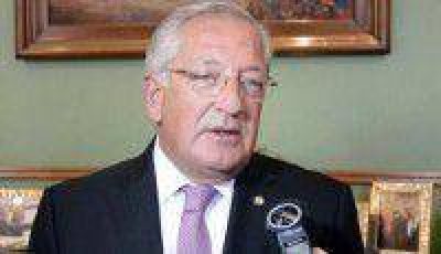 El Gobernador participar� de los actos por el 9 de julio en Tucum�n
