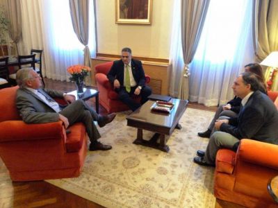 La UEJ present� anteproyecto de Ley para la conformaci�n de centros comerciales a cielo abierto