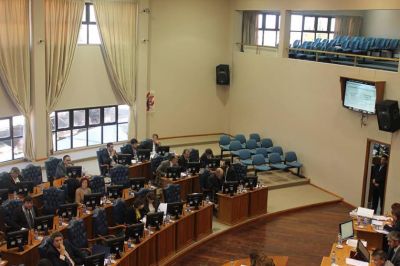 Tribunal de Cuentas: La oposici�n apelar� el fallo sobre el amparo