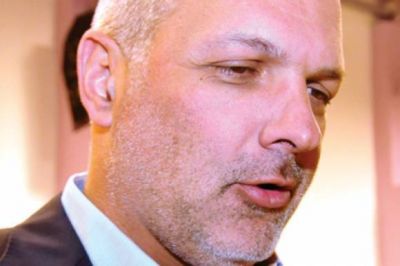 Buzzi volvi� a se�alar la necesidad de superar �la especulaci�n, la vieja pol�tica y el caudillaje�