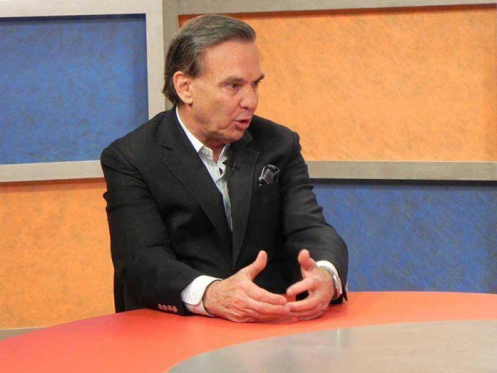 Pichetto quiere fortalecer el Frente Para la Victoria para elecciones de 2015