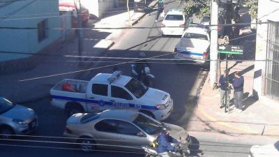 Disparos, tensi�n y fuerte operativo en el centro de la ciudad