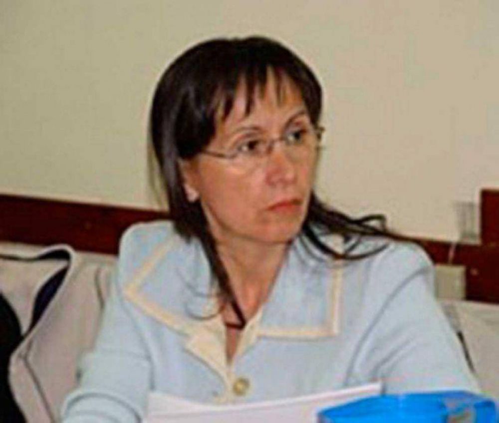 Esther Acu�a dej� de ser delegada de Desarrollo Social