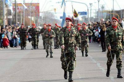 Miles de marplatenses se sumaron al festejo del 9 de Julio en la avenida Constituci�n