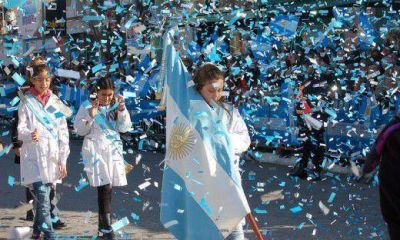 De la Sota encabez� desfile multitudinario en Marcos Ju�rez por el D�a de la Independencia
