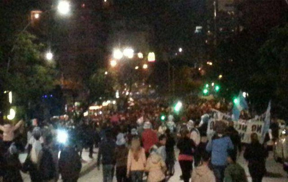 Muri� infartado un repartidor de diarios en los festejos