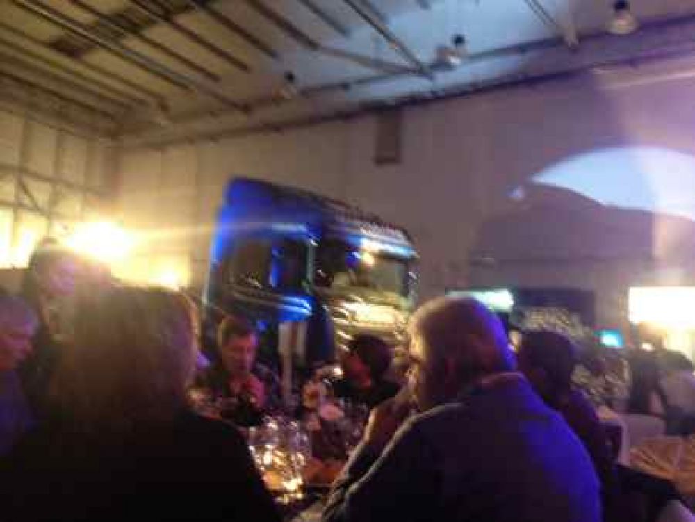 4 millones de d�lares invirti� Scania