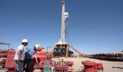 YPF ampl�a la b�squeda de indicios de petr�leo