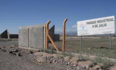 Empresa de vidrio quiere instalarse en la provincia