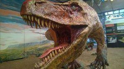Dinosaurios, vinos y m�sica, para recibir a los visitantes en Valle F�rtil