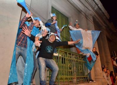 La euforia en las calles de la provincia tras el pase a la final
