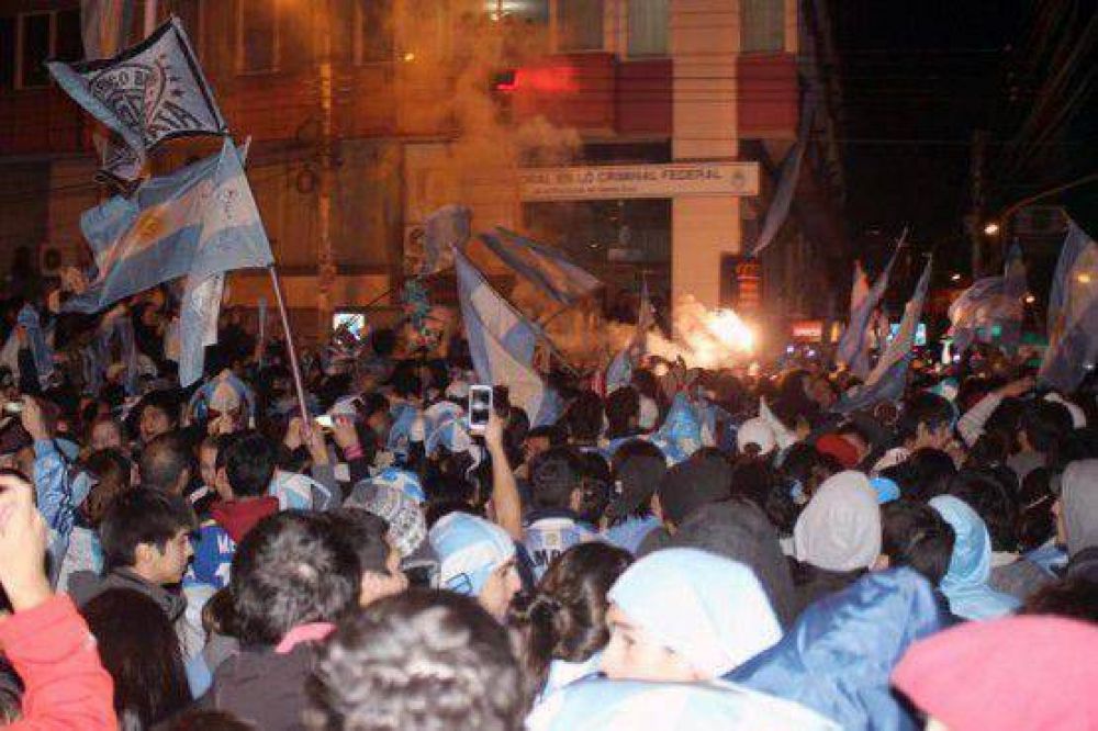 Gallegos es una fiesta albiceleste