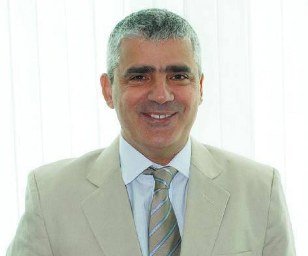 Jorge D�az a cargo de la Gobernaci�n