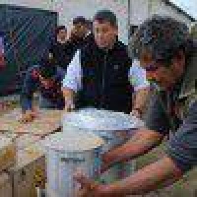 Los evacuados podr�an volver a la costa en menos de un mes