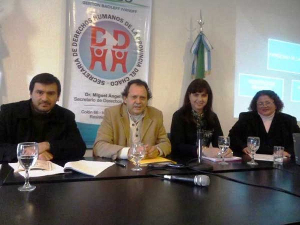 Comenz� el taller en derechos humanos para penitenciarios