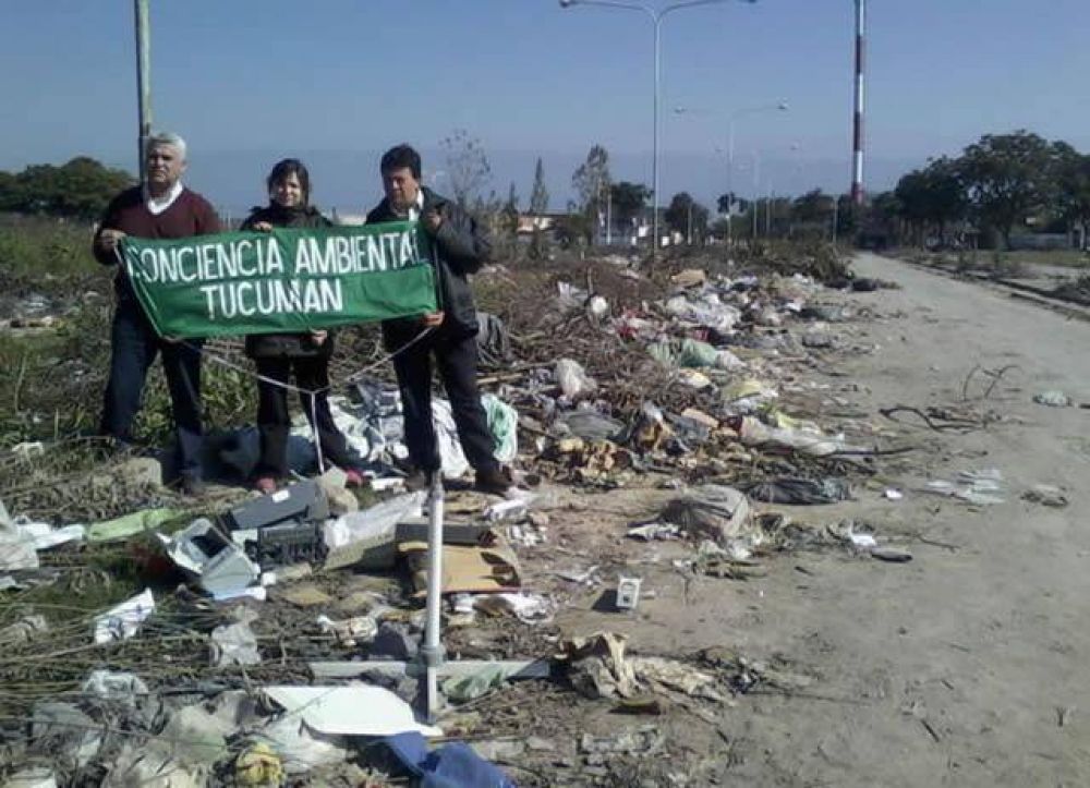 Campo Norte, convertido en un vaciadero p�blico