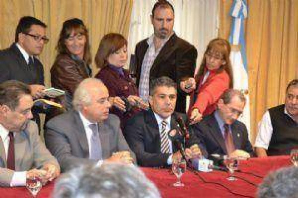 Conflicto Colegio M�dico: El interventor de la OSP garantiz� la atenci�n a los afiliados