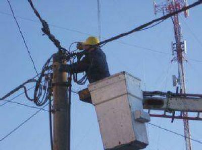 Los empleados de Energ�a San Juan levantaron el paro