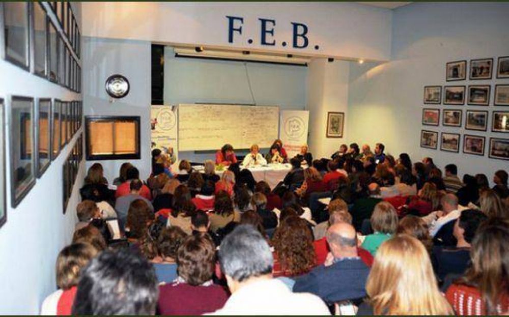 Otro gremio docente anuncia paro y amenaza no volver a las aulas tras las vacaciones