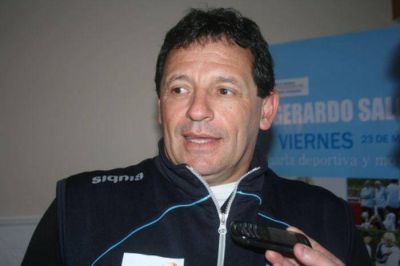 Curuchet: �La entrega de subsidios fue una linda excusa para contarles nuestras experiencias�
