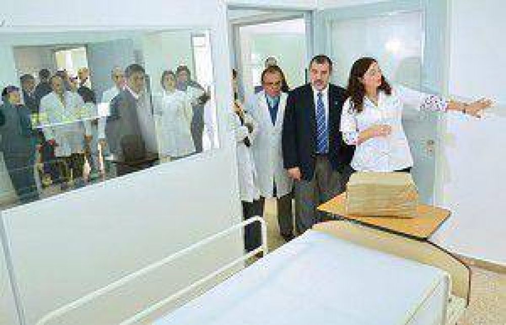Pacientes inmunodeprimidos acceden a tratamiento de alta calidad en el San Bernardo