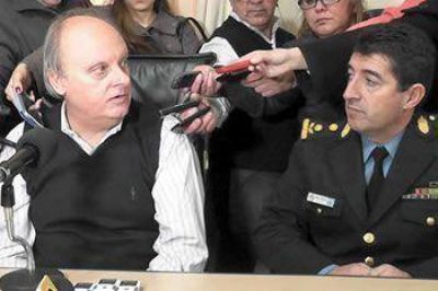 Di Pierro pide escrachar publicamente a los vandalos