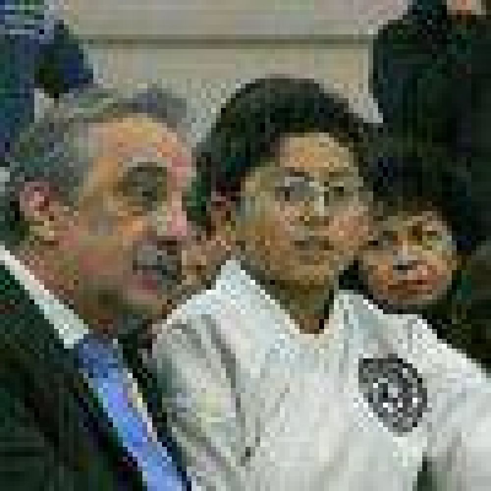 Maz�:�Debemos valorar y cuidar la libertad permanentemente�