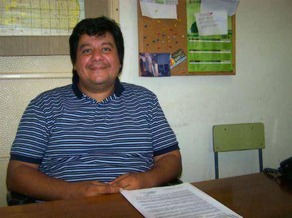Guido Alvarado: 