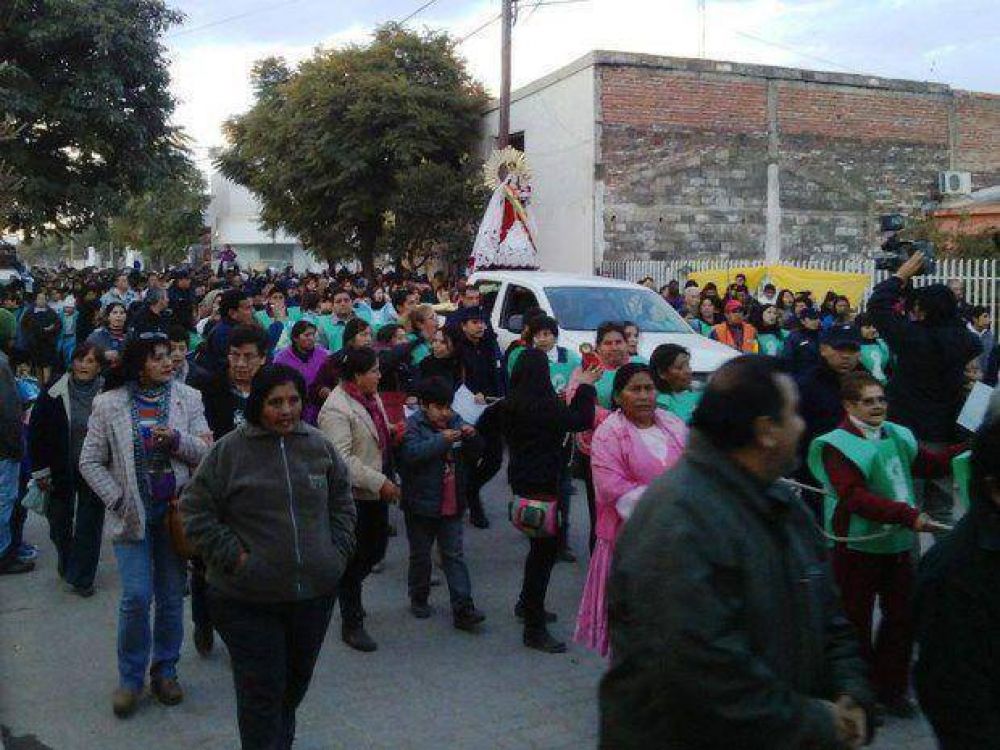Llega la Virgen de Urcupi�a