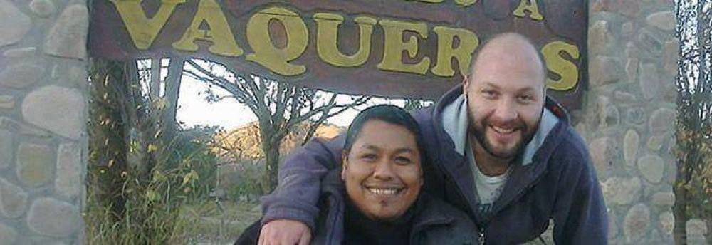 Un salte�o lisiado ir� en silla de ruedas hasta Jujuy