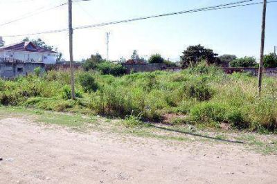 Intimaron a propietarios de 24 bald�os para que acondicionen sus terrenos