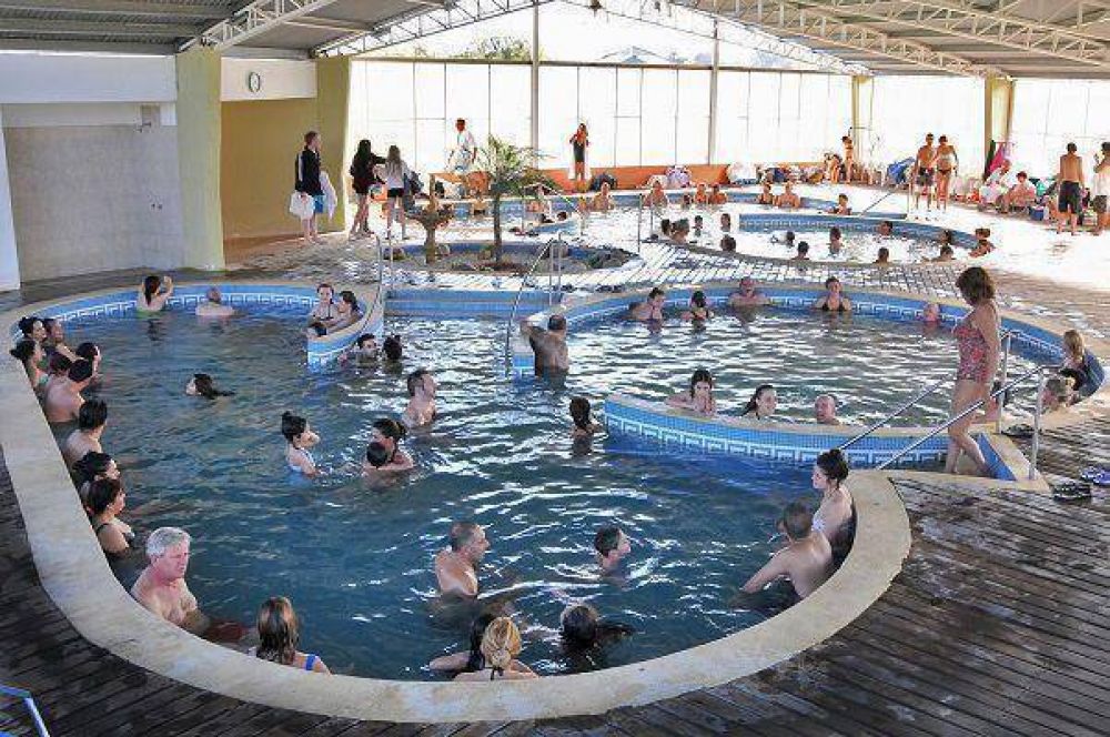Arrancan las vacaciones de invierno con muchas consultas y pocas reservas