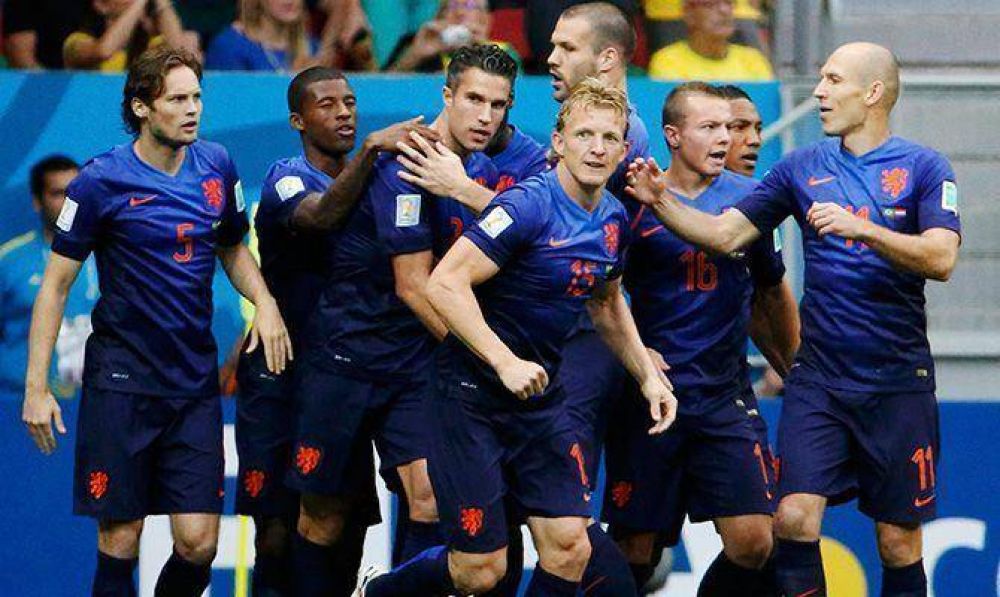 Holanda, tercero: le dio otro golpe a Brasil