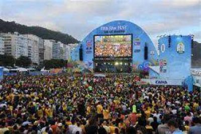 Unos 1500 quilme�os viajaron a Rio por la final