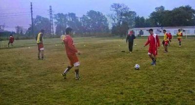 Uni�n gan� su primer amistoso de pretemporada