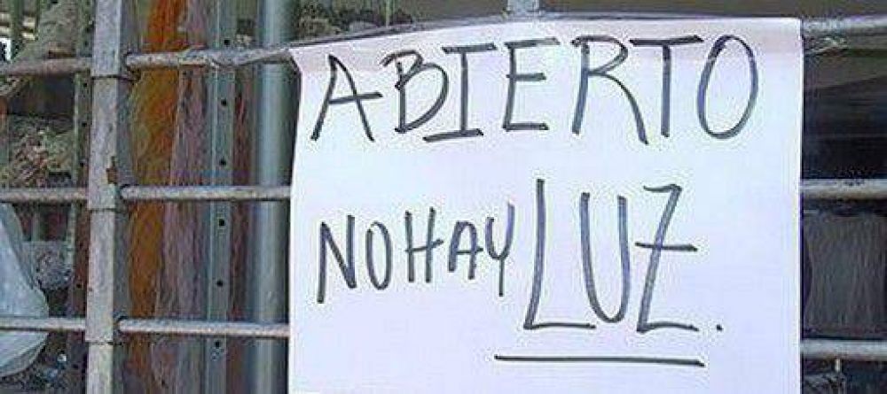 Sin luz en 10 barrios