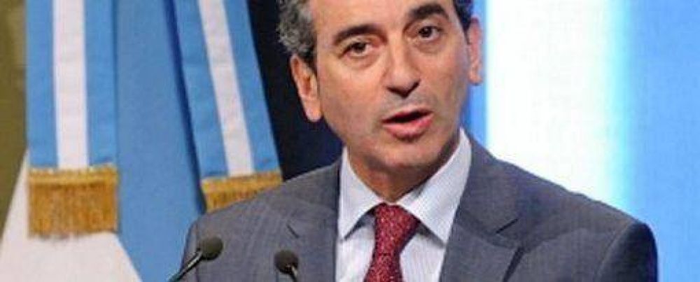 Randazzo llega a C�rdoba para firmar acuerdo con universidades