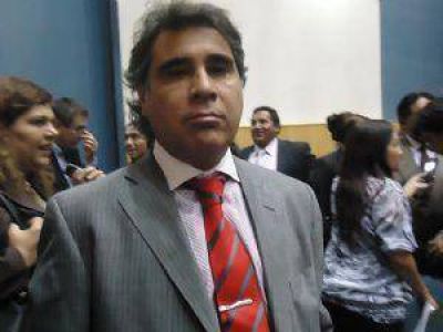 Catamarca gestiona alianza con Italia para fabricar aceite de nuez