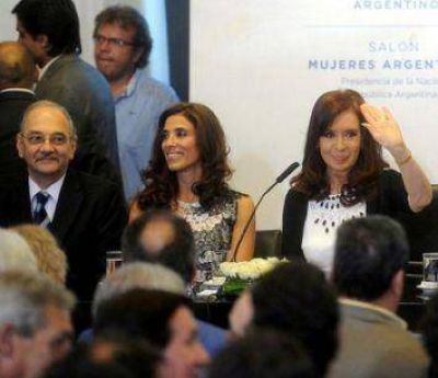 Bacileff dialog� con el ministro de Justicia de Putin y anticip� que inversiones rusas llegar�n a Chaco