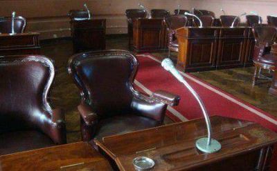 La Legislatura vuelve a sesionar a fin de mes