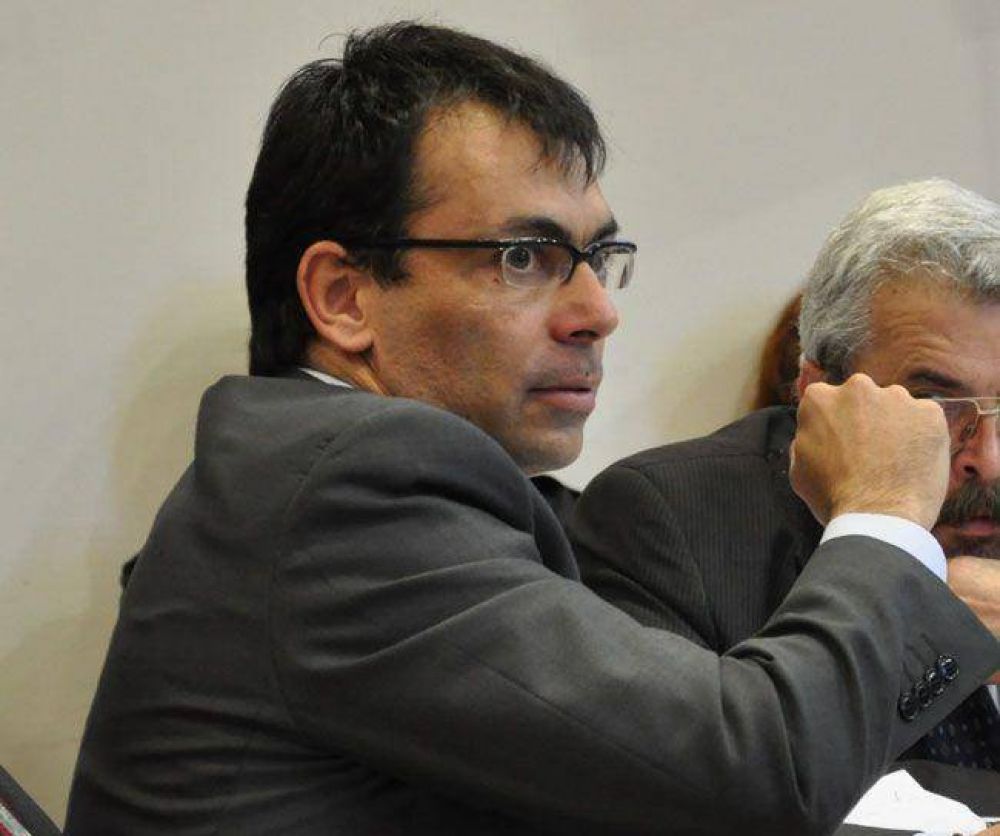 R�o Atuel: piden desestimar la causa de Palazzani porque est� radicado en Bahia Blanca