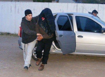 Condenan a 24 a�os a padrastro violador