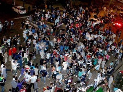 http://www.elsolquilmes.com.ar/imagenes/noticias/2014-07/1405296634D.jpg