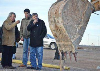 Peralta pidi� acelerar trabajos del acueducto