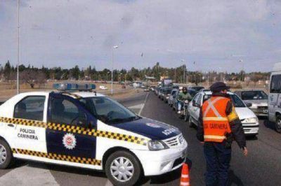 Aumentan hoy las multas que aplica la Caminera